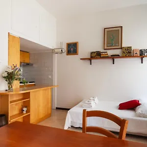 Youhosty - Lecco 11 Milano