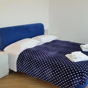 https://stunning-seaview-apartment.hotelitalianriviera.com