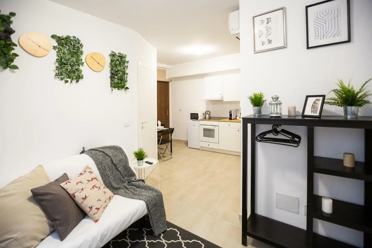 Apartment Paruta 65 Milano